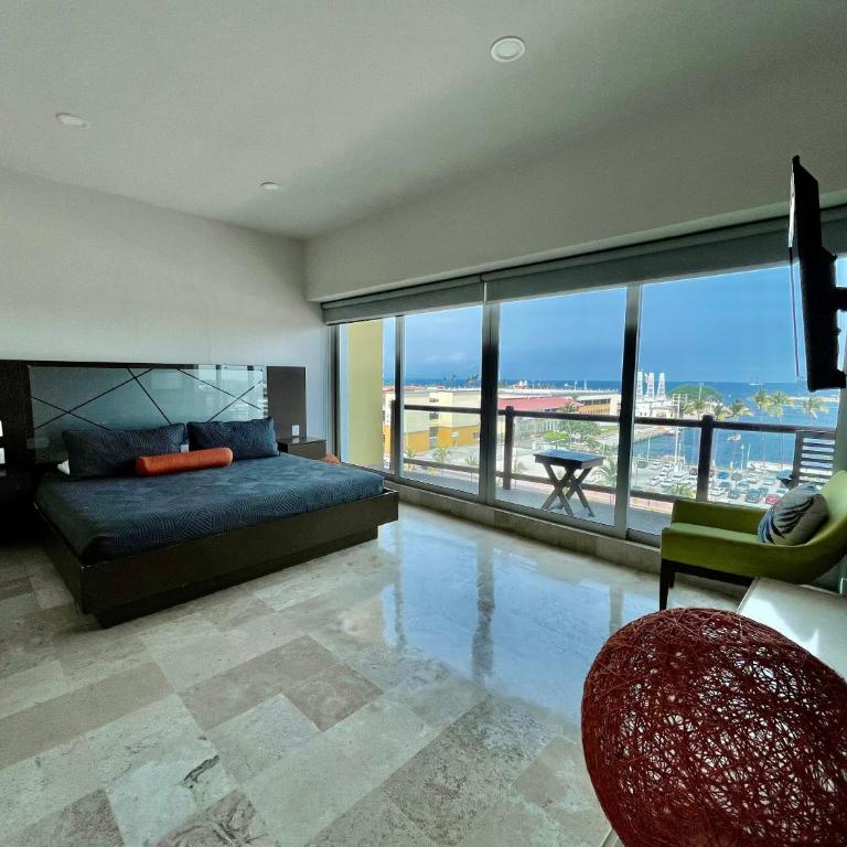 Condominio Deck 12 - Apartment with Sea View - 10
