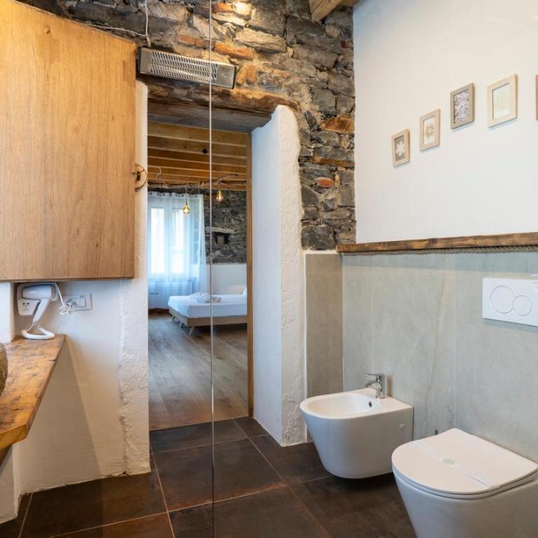 Salice DiVino - Camera Matrimoniale con Bagno Privato - 13