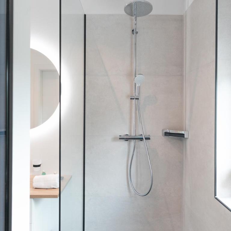 Kirchenwirt Stubenberg Kunsthotel - Suite - 4