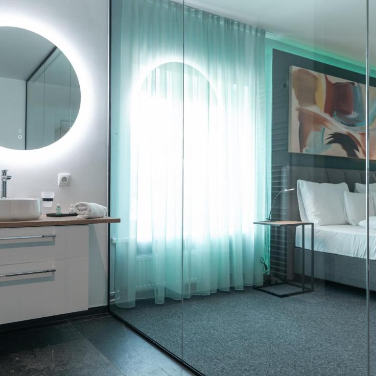 Kirchenwirt Stubenberg Kunsthotel - Deluxe Doppelzimmer - 4