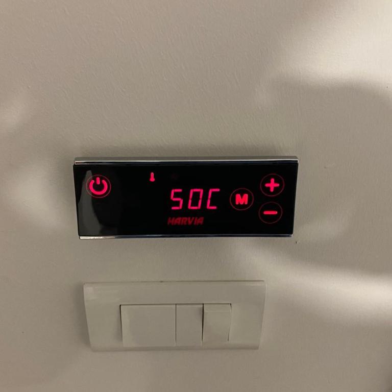 Cityview Holiday - Two-Bedroom Apartment - 13