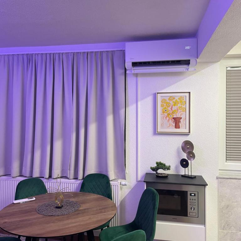 Apartment Center Korzo - Three-Bedroom Apartment - 44