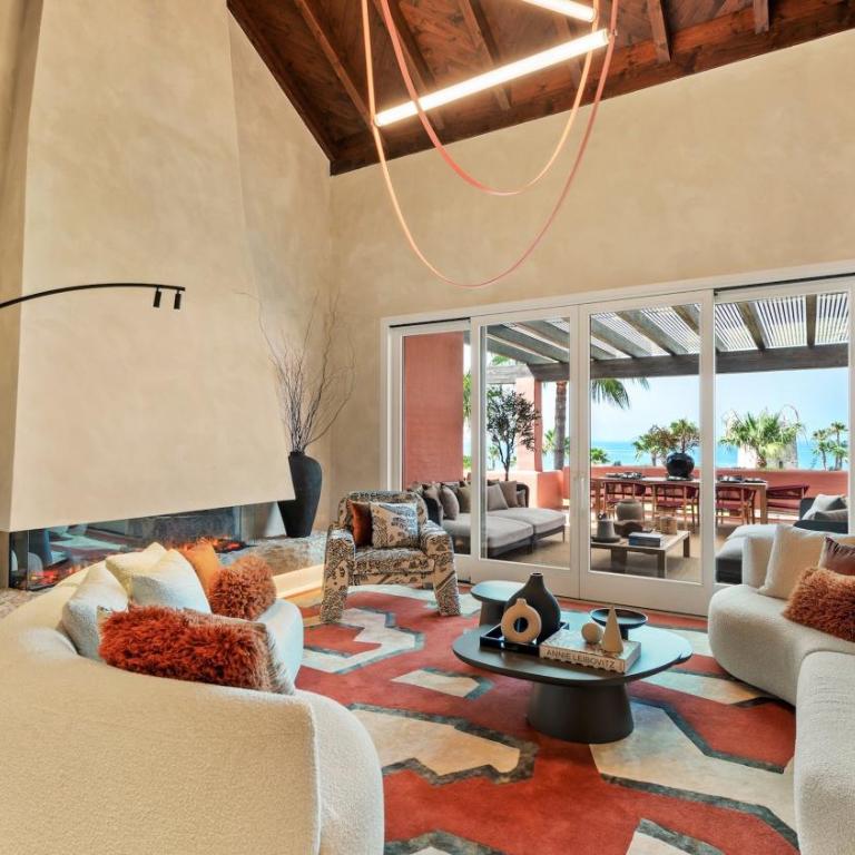 VACATION MARBELLA I The Signature Penthouse, Best Flat in Estepona, Sea View, Sauna, Communal and Indoor Pool, Gym, Private Heated Jacuzzi, Cutting-edge Amenities, High-End Renovation - Casa Deluxe de 4 dormitorios - Frente al mar - 31