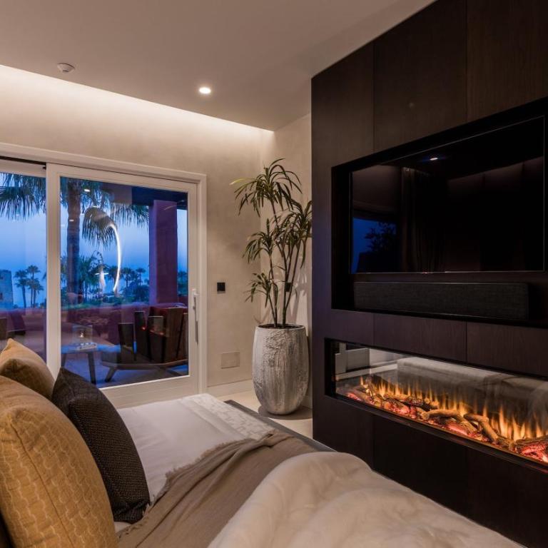 VACATION MARBELLA I The Signature Penthouse, Best Flat in Estepona, Sea View, Sauna, Communal and Indoor Pool, Gym, Private Heated Jacuzzi, Cutting-edge Amenities, High-End Renovation - Casa Deluxe de 4 dormitorios - Frente al mar - 44