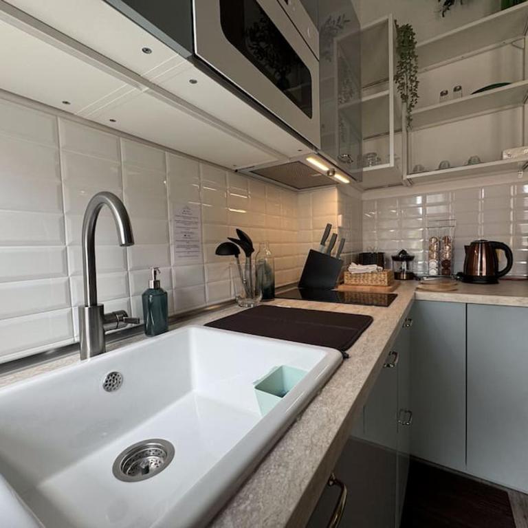 Adamand s house - Appartamento con 1 Camera da Letto - 13