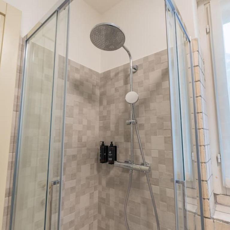 R Gelsomino House - Appartamento con 2 Camere da Letto - 10