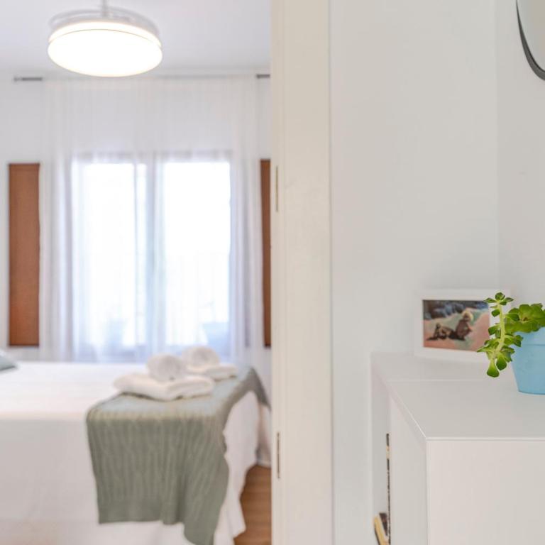 Apartamento Bajo el cielo de la Alhambra, By DaiMar - Two-Bedroom Apartment - 20