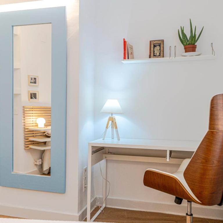 Apartamento Bajo el cielo de la Alhambra, By DaiMar - Two-Bedroom Apartment - 30