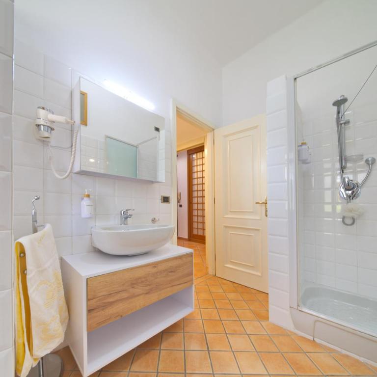 Domus Mariposa - Appartamento con 1 Camera da Letto - 31