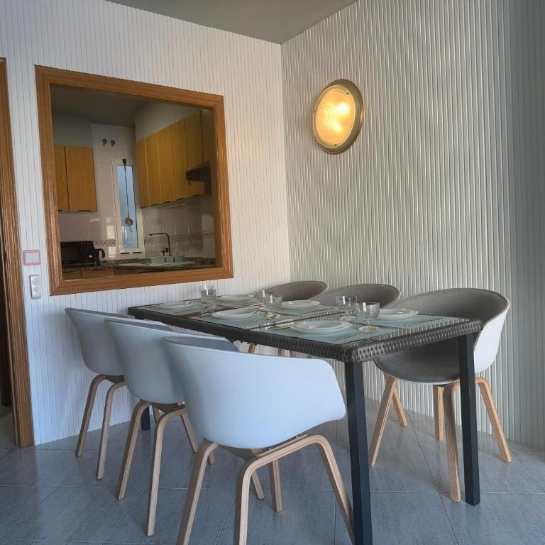 Cullera Beach Oasis - Two-Bedroom Apartment - 16