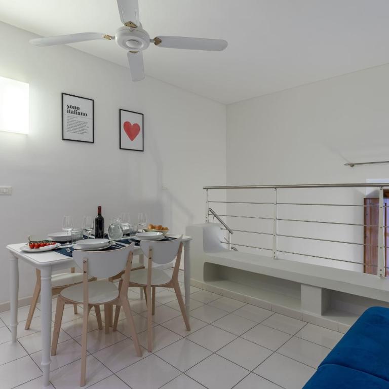 Charming Loft Near the Duomo Cathedral - Loft - 16
