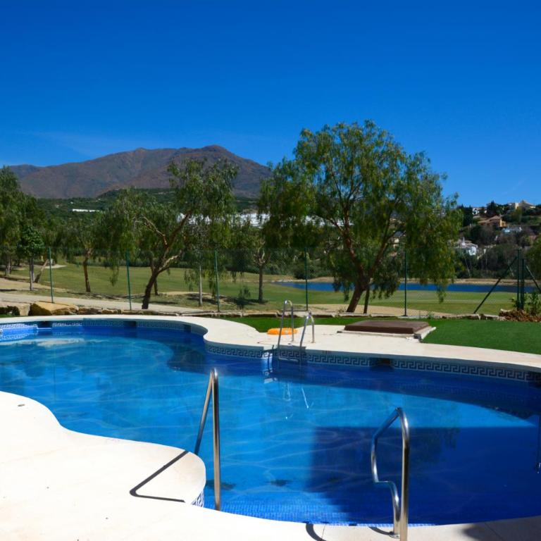 Searenity Apartments Estepona - Apartamento de 2 dormitorios con vistas a la montaña - 26