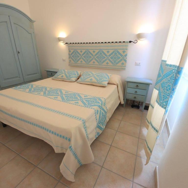 ### Appartamenti sulla SPIAGGIA al POETTO ### - Appartamento con 1 Camera da Letto - 2