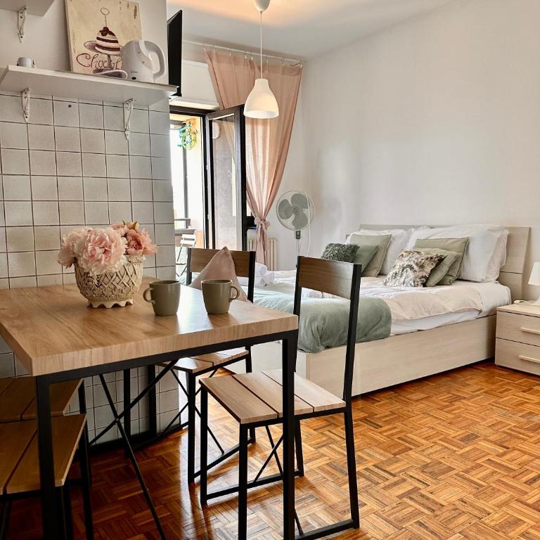 Spacious Studio Apartment with Terrace - Appartamento con 1 Camera da Letto - 13