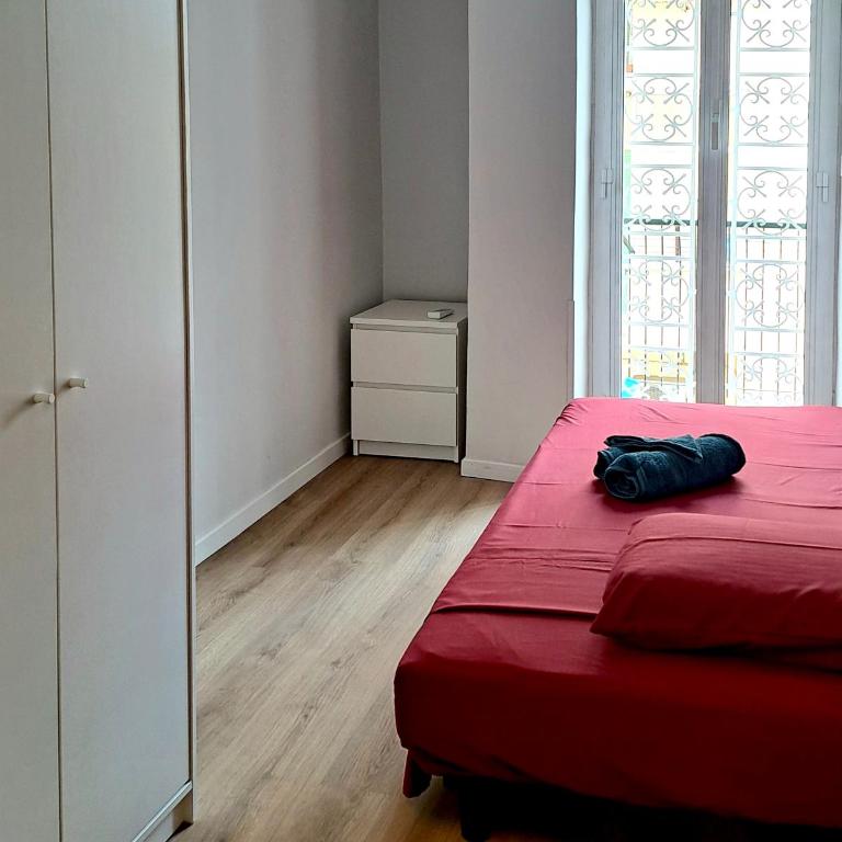 Lilia Charming Flat - Two-Bedroom Apartment - 5