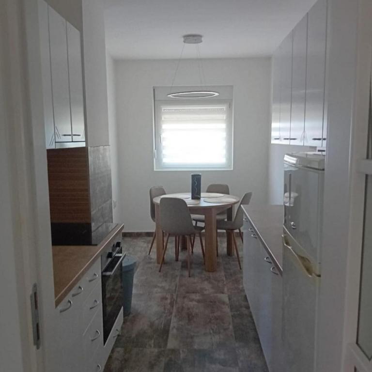 Apartman Stil Lux - One-Bedroom Apartment - 8