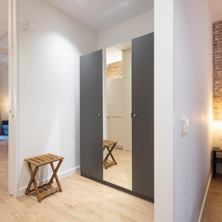 Stay U-nique Apartment Astúries - One-Bedroom Apartment with Balcony and City View - 12