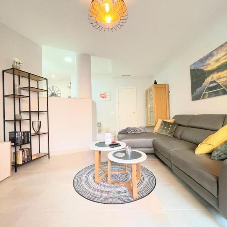 2 Aqua Beach Appartement - Three-Bedroom Apartment - 22