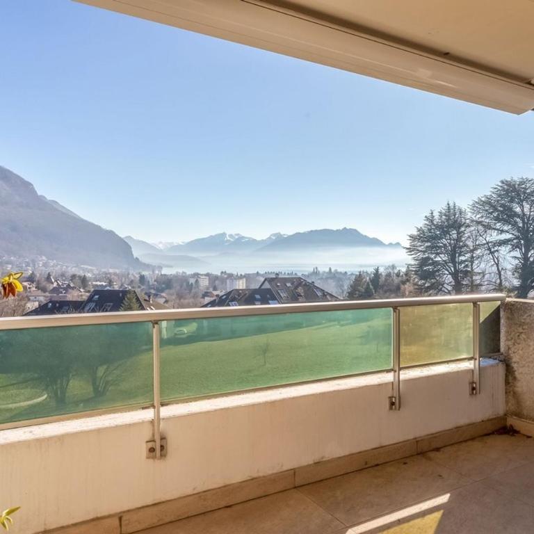 Le Sainte Anne- appartement avec vue Lac - Apartment - 21