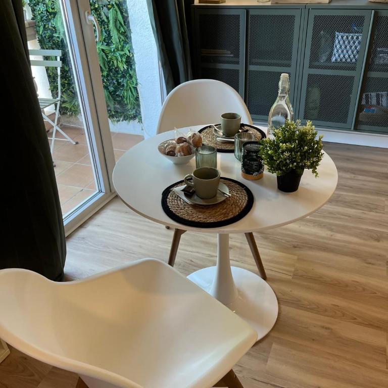 Apartament de la Madrona 1st floor Easy street parking - Apartamento Premier de 1 dormitorio - 22