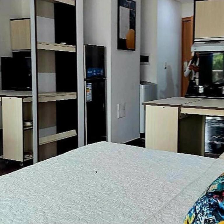 Super céntrico departamento en Equipetrol - Apartamento de 1 dormitorio - 6