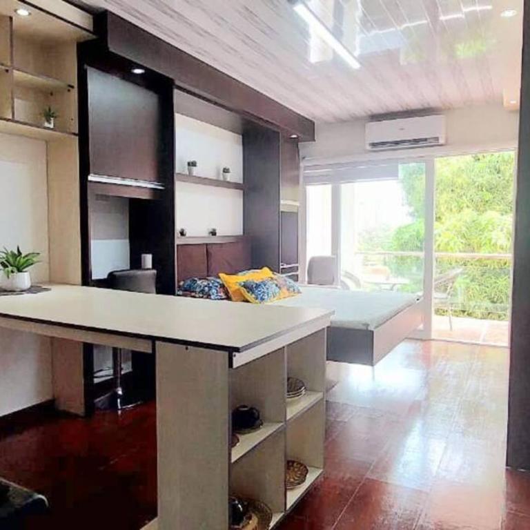 Super céntrico departamento en Equipetrol - Apartamento de 1 dormitorio - 9