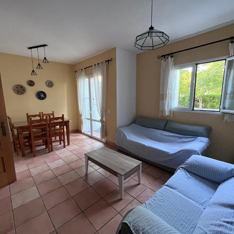 Adosado con jardín Urb Galia Ballena - Casa de 3 dormitorios - 4