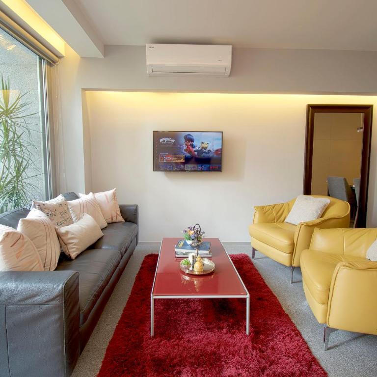 Masaryk 123 Executive Luxury Apartments in Polanco - Two-Bedroom Deluxe Apartment with Balcony - 3