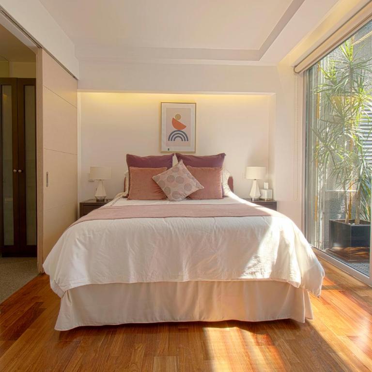 Masaryk 123 Executive Luxury Apartments in Polanco - Two-Bedroom Deluxe Apartment with Balcony - 1