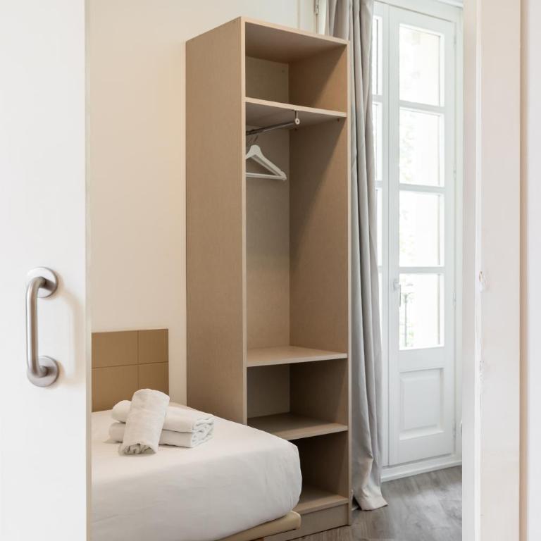 Decô Apartments Barcelona-Sants - Apartment - 25
