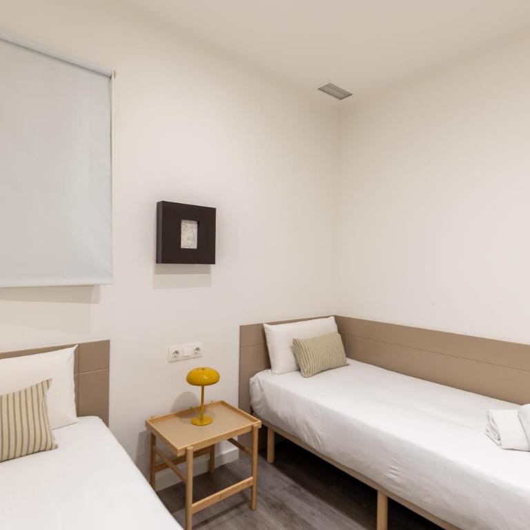 Decô Apartments Barcelona-Sants - Apartment - 7