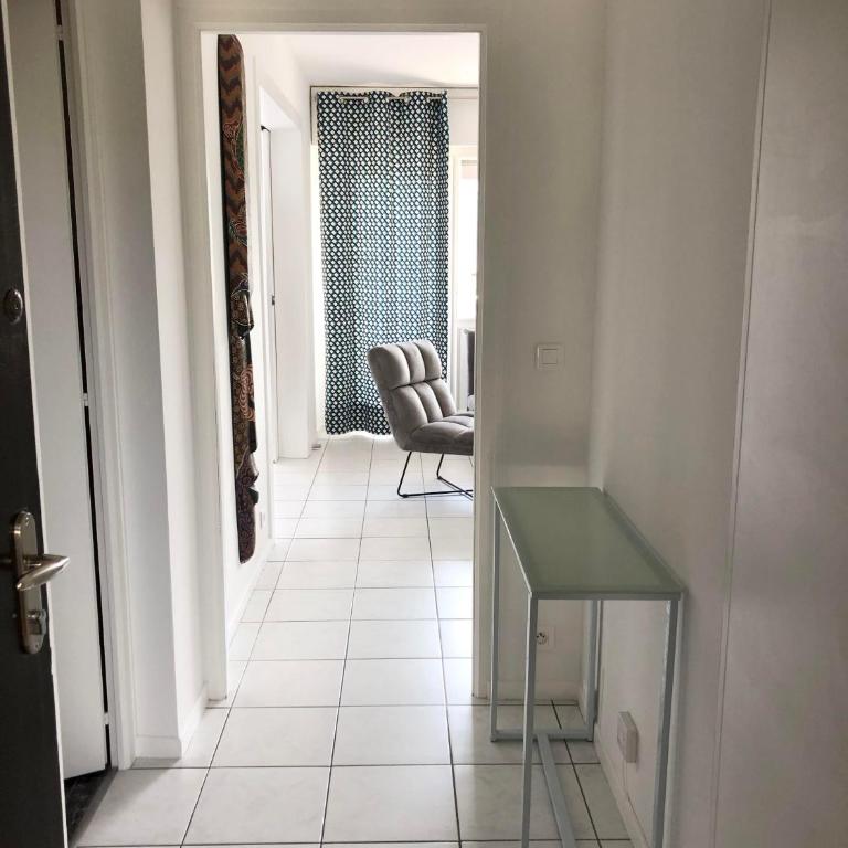 FLEUR De LYS - PROCHE CENTRE VILLE ET LAC - Appartement 1 Chambre - 6