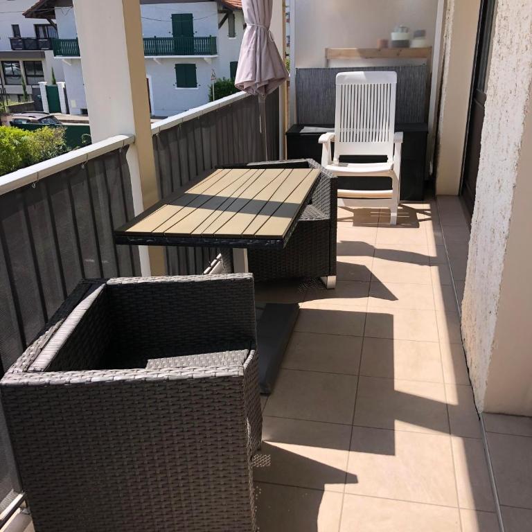 FLEUR De LYS - PROCHE CENTRE VILLE ET LAC - Appartement 1 Chambre - 9
