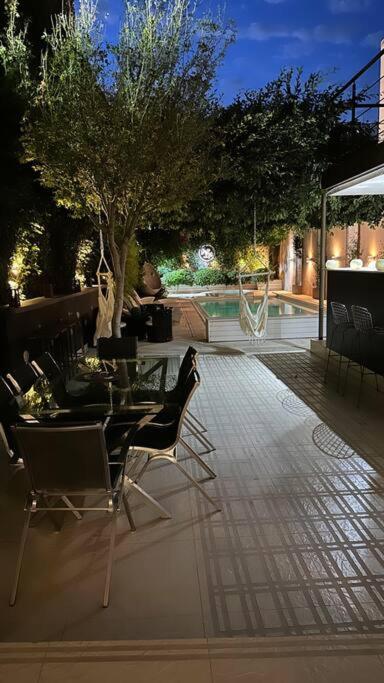 Casa lujosa, confort,spa,pileta climatizada y jacuzzi - Casa de 4 dormitorios - 11