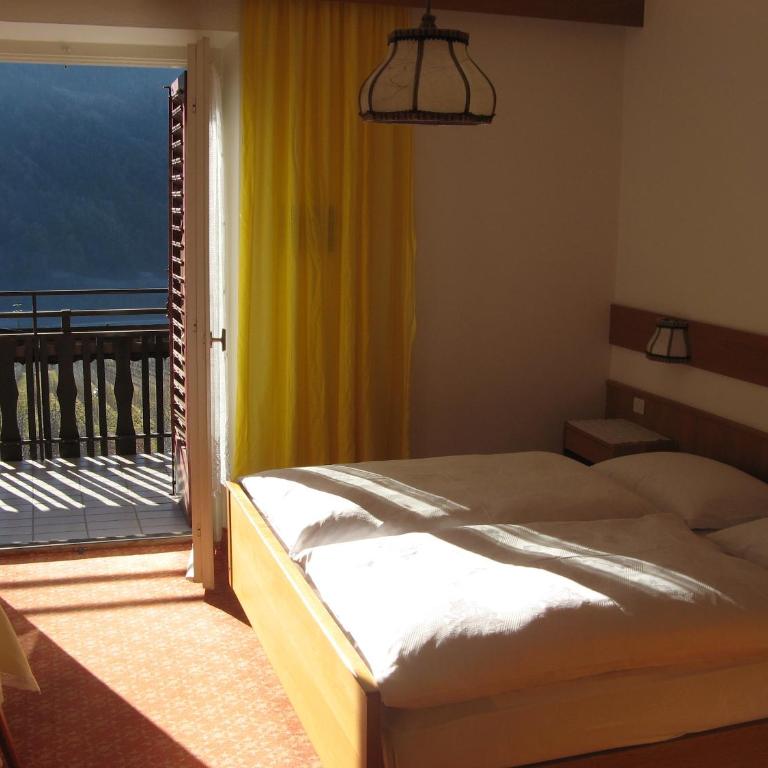 Pföstlhof - Doppelzimmer mit Balkon - 3