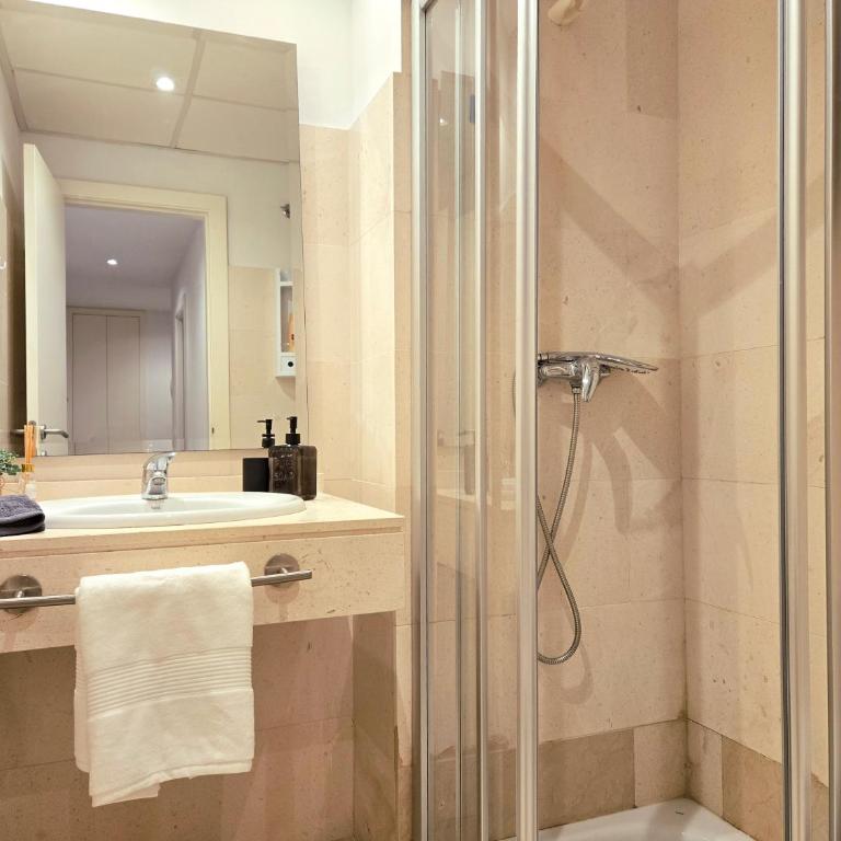 Casablanca - Two-Bedroom Apartment - 3