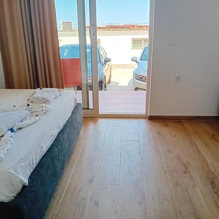Apartments Verona - Deluks Queen Soba sa 2 Velika Bračna Kreveta (Queen) - 7