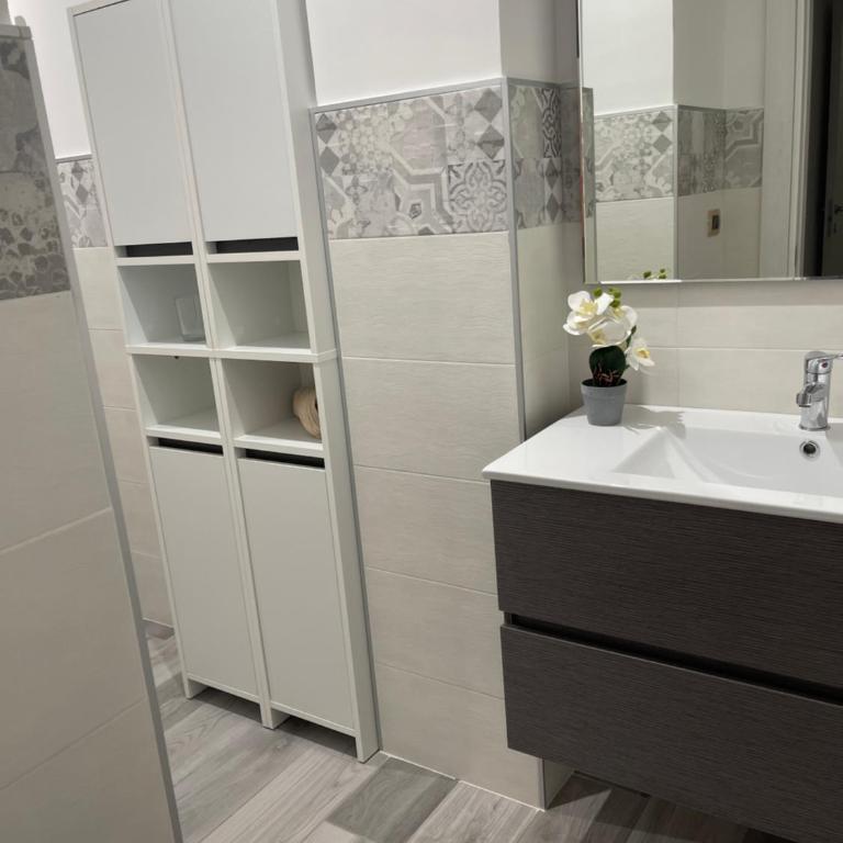 Casa Rosy - Appartamento con 1 Camera da Letto - 17