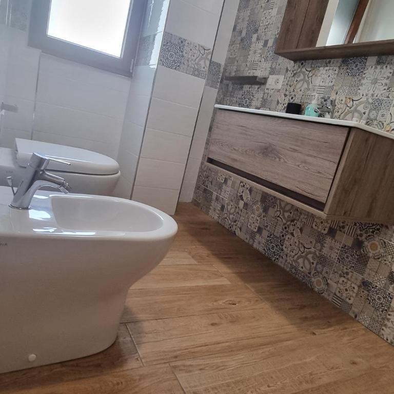 B&B Estia Domus - Camera Matrimoniale con Bagno Privato - 13