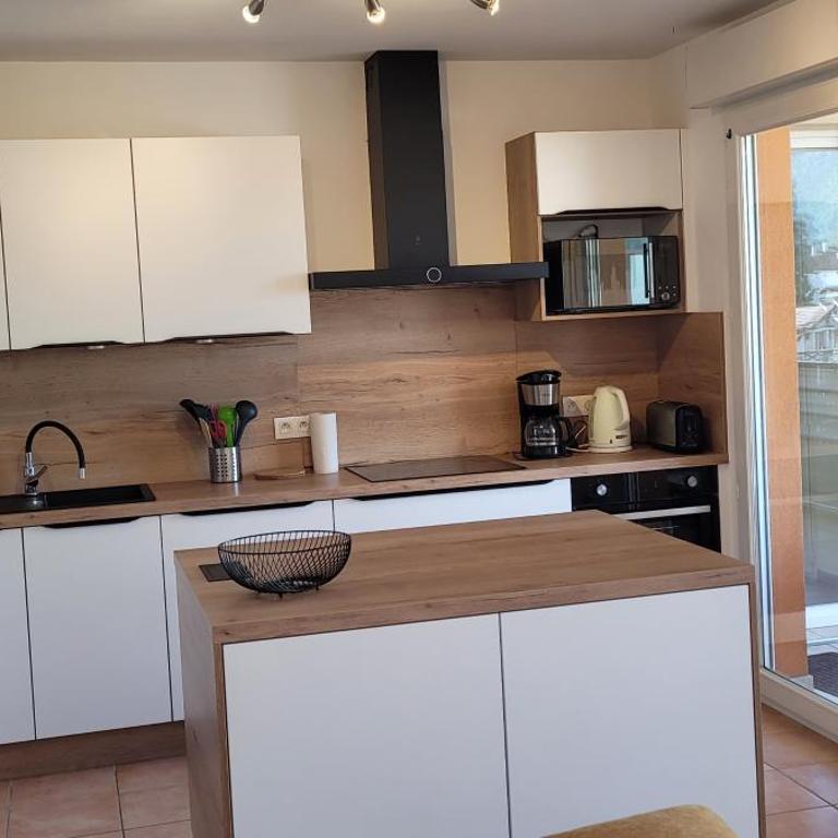 Cosy 51m2 proche gare pour Genève et tram 3 min - Appartement 1 Chambre - 5