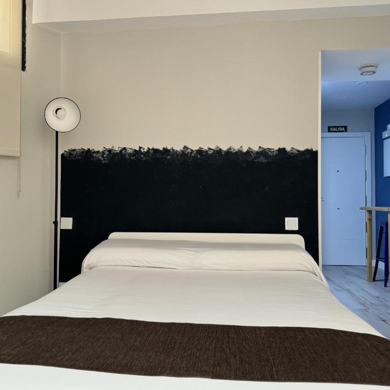 PlazaMayorSuites - Studio Apartment II - 1