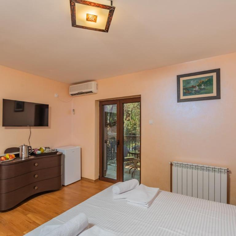 Villa Botanicus - Family Suite with Balcony - 7