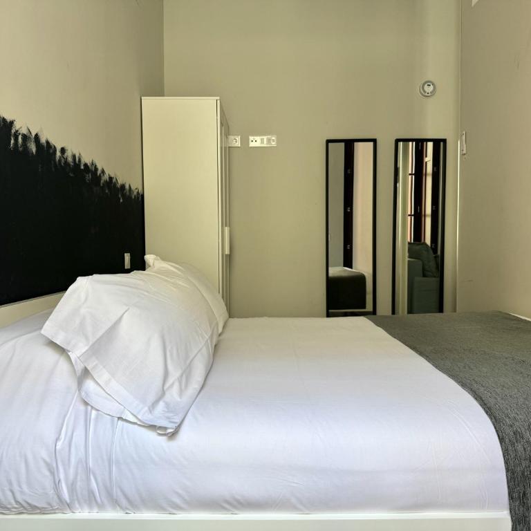 PlazaMayorSuites - Studio Apartment V - 1