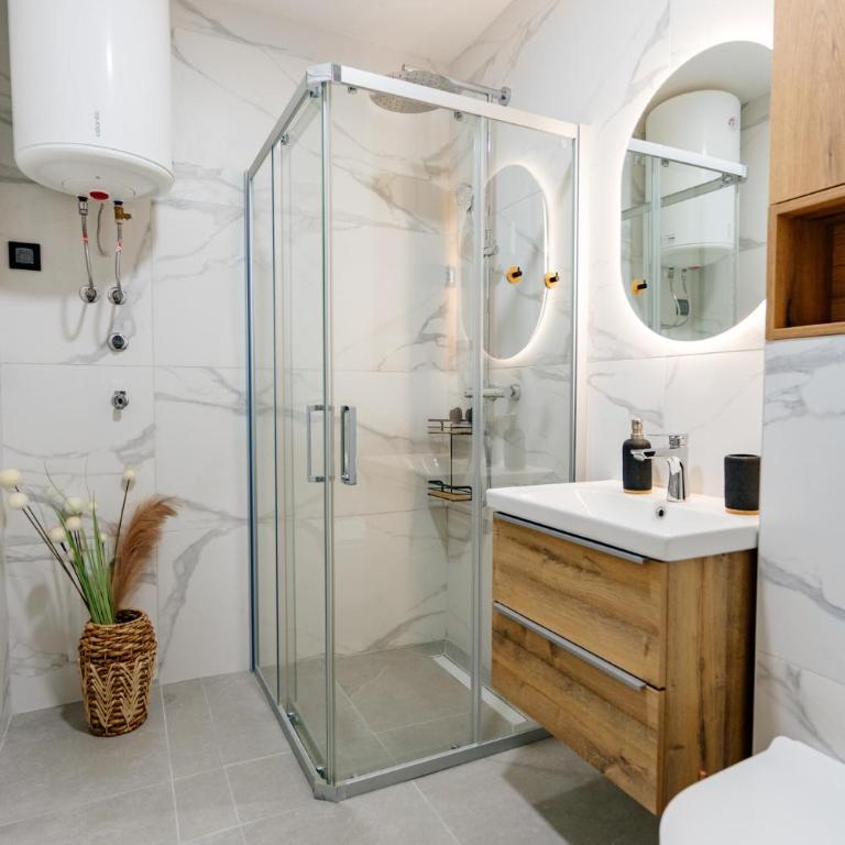 Zafiro M&S Lux Apartment - Apartman sa 1 Spavaćom Sobom i Pogledom - 14
