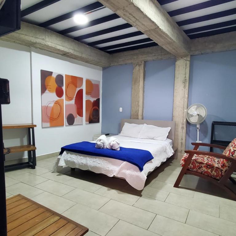 M1145 Aparta Loft - Habitación Doble con baño privado - 3