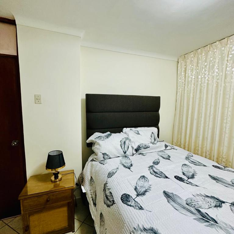 La Casa de Julito - Two-Bedroom Apartment - 5