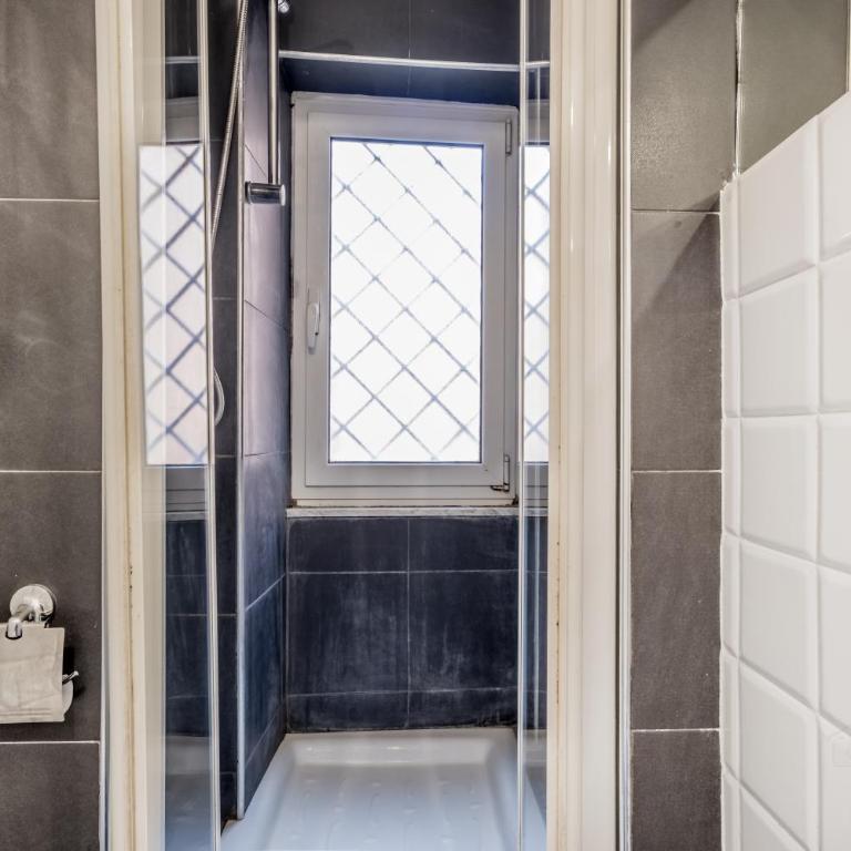 BBHOME Comfort apartment near Colosseum - Appartamento con 2 Camere da Letto - 22