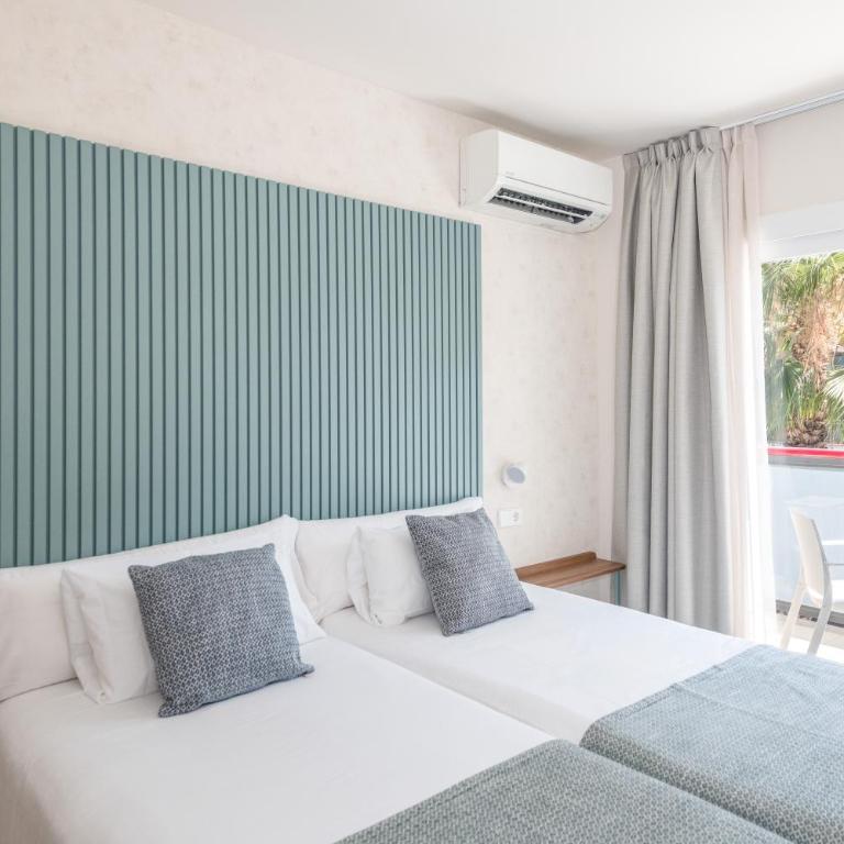 Eurosalou & Spa - Habitación Doble con balcón - 1 o 2 camas - 9