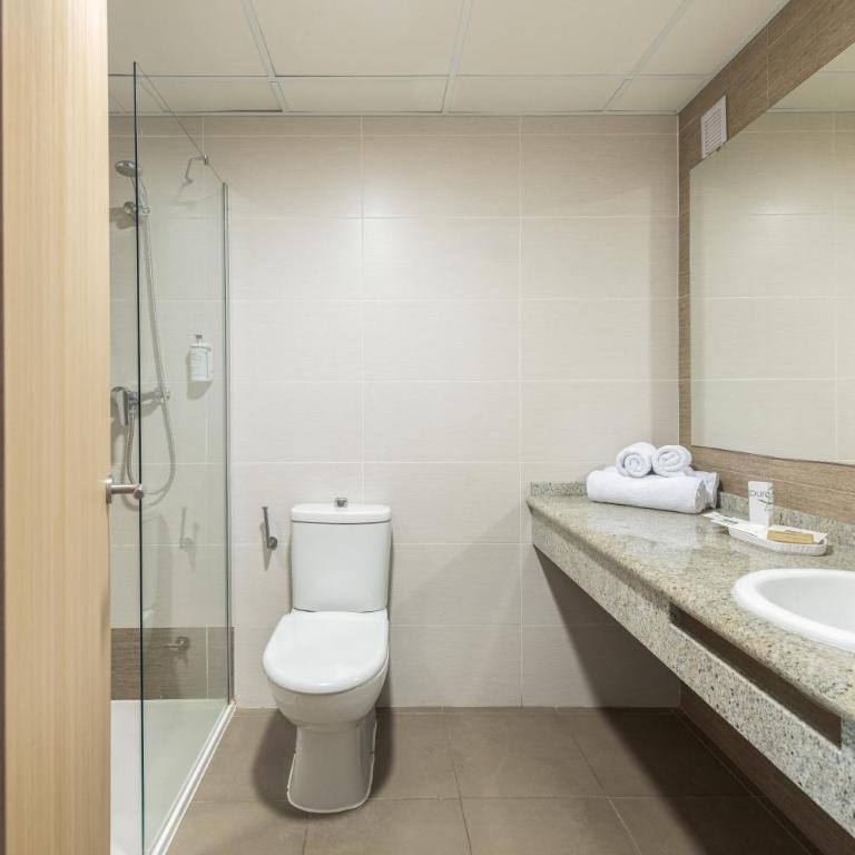 Eurosalou & Spa - Habitación Estándar con balcón - 9