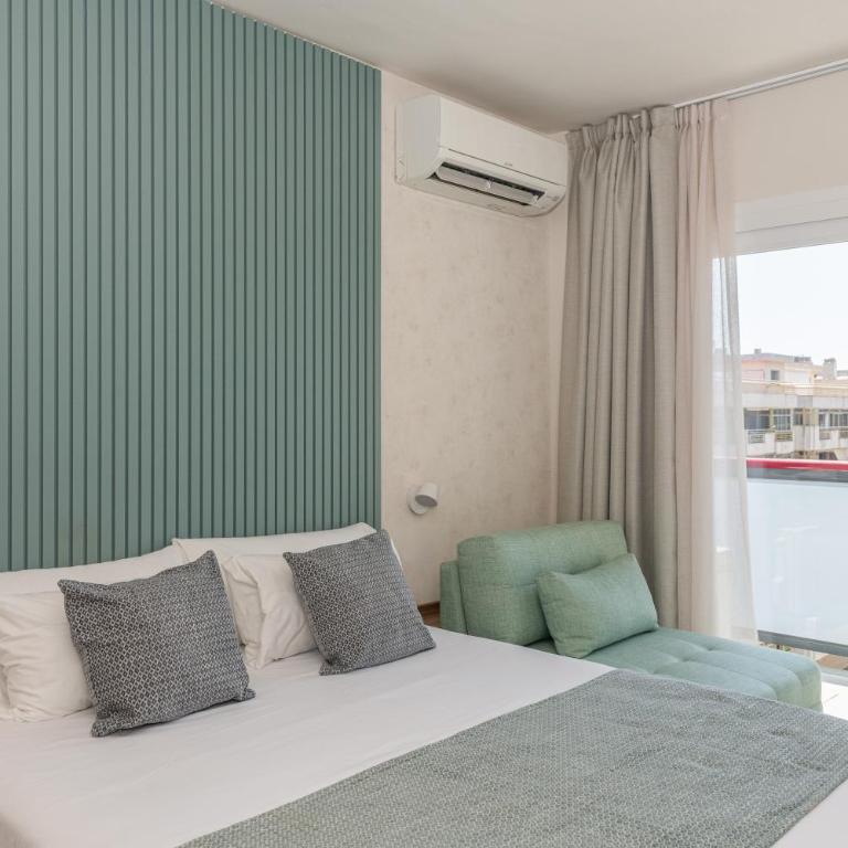 Eurosalou & Spa - Habitación Estándar con balcón - 10